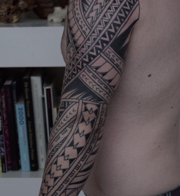 Blackwork Tattoos  What Are They And 101 Ideas  Tattify